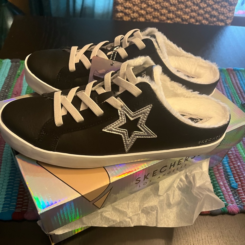 Skechers slip on faux fur sneakers